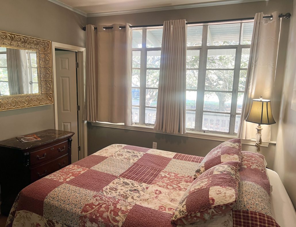 Woodland Plantation, Little House, Downriver Room